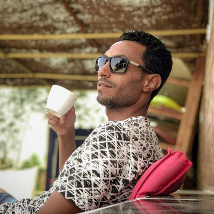 Arjun Mehra, Client Relations Director, discussing corporate gifting strategy with business clients